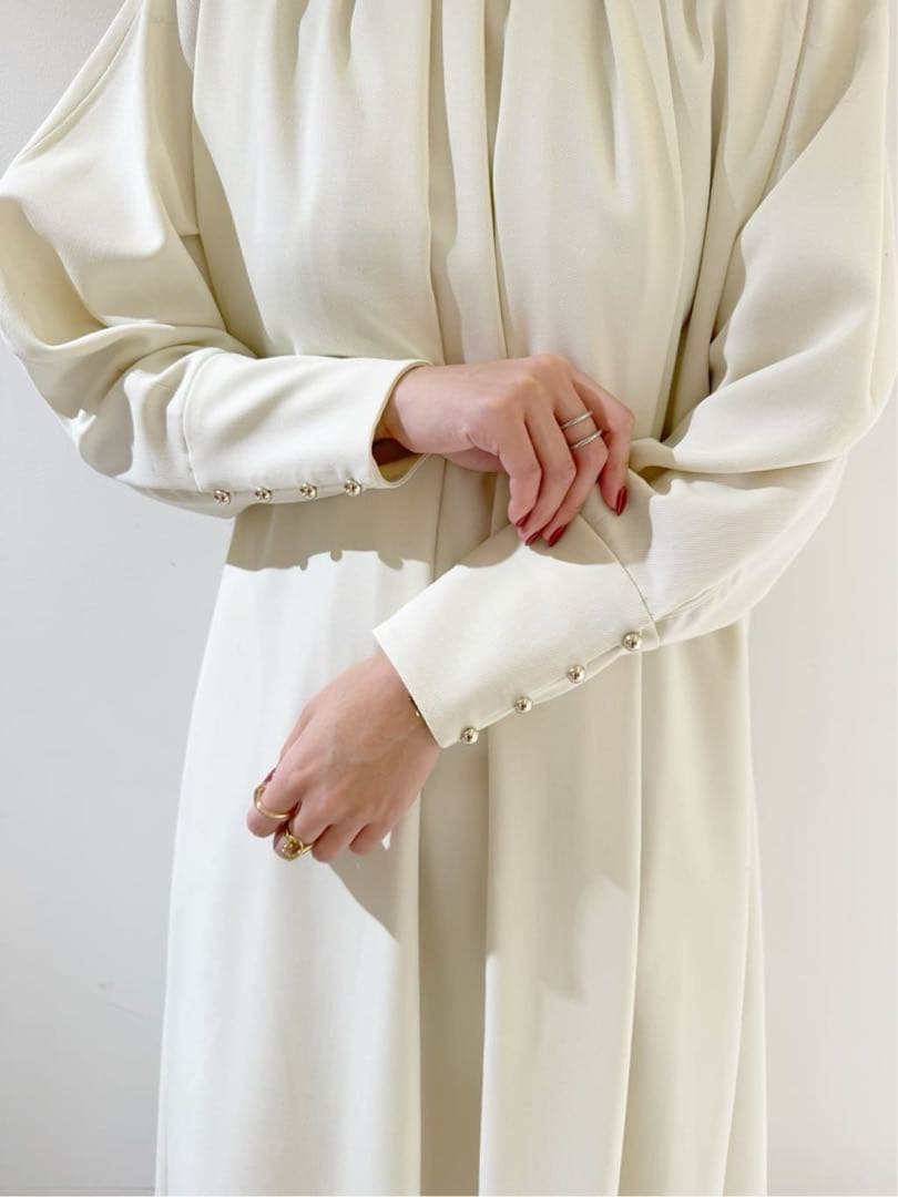 アルアバイル　ルルウィルビー ウールチノタックワンピース