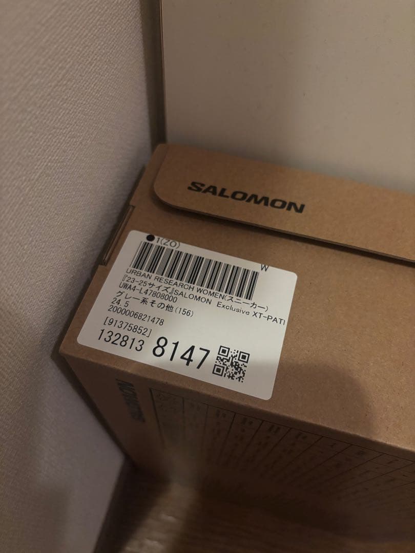 サロモン　SALOMON スニーカー