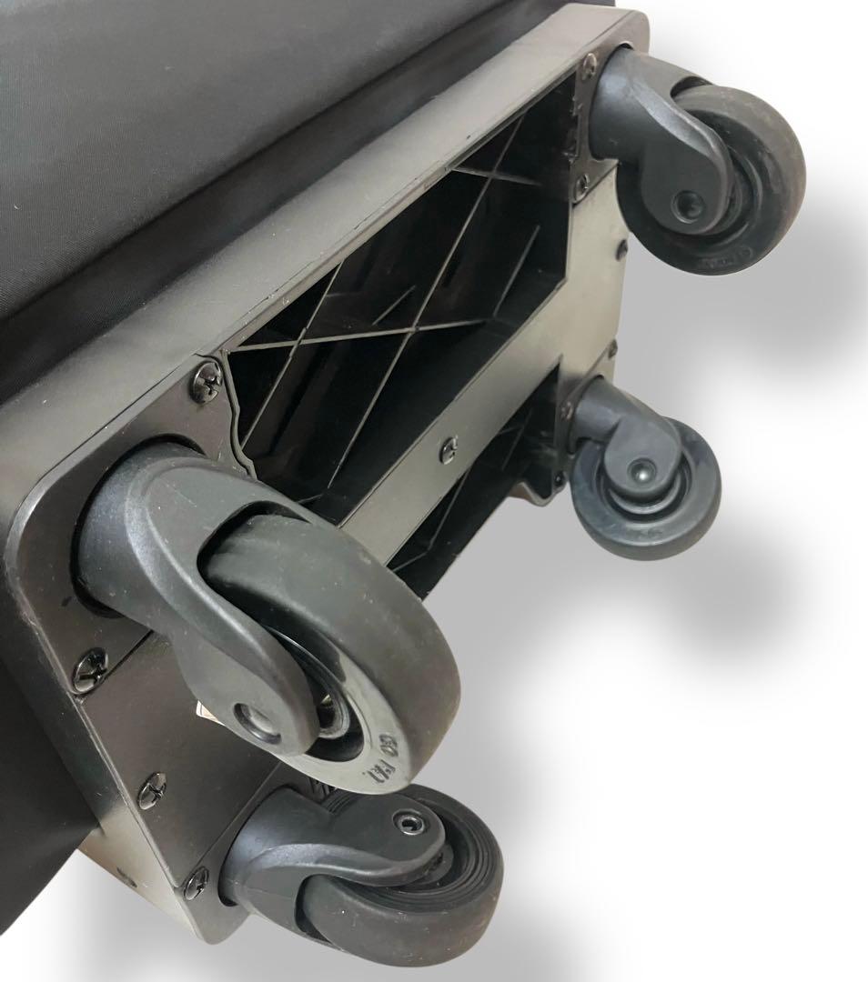 ✨美品✨送料無料 車輪ストッパー付き スワニー キャリーバッグ フルーア