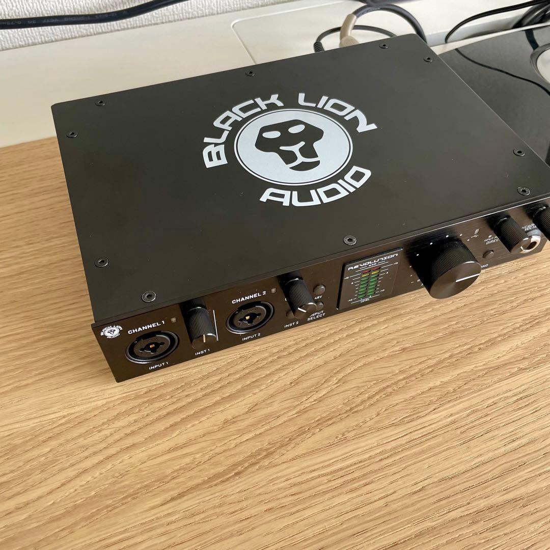 DTM・DAW Black Lion Audio Revolution 2x2
