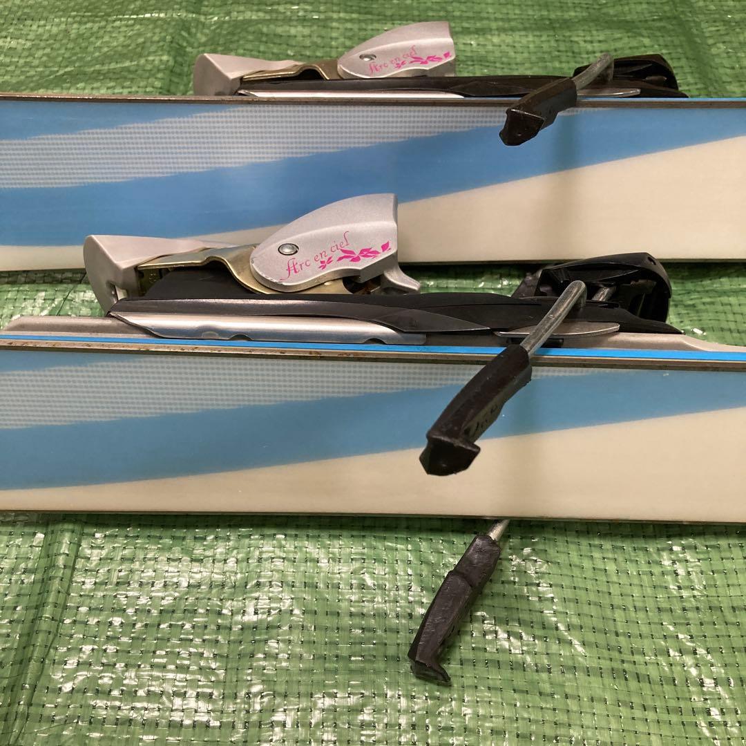 サロモンスキー板　ツインチップ　141cm