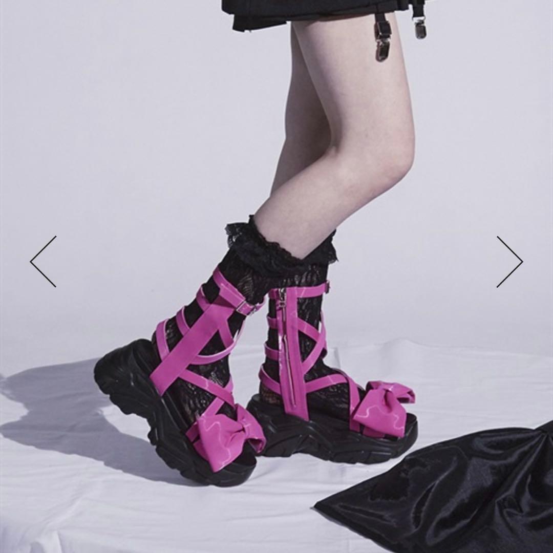 【SALE中】リボン付き厚底ピンクサンダル