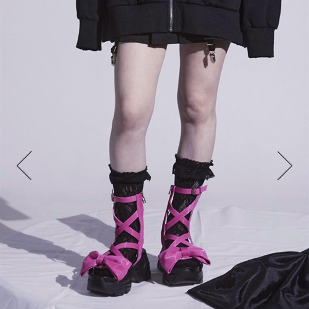 【SALE中】リボン付き厚底ピンクサンダル