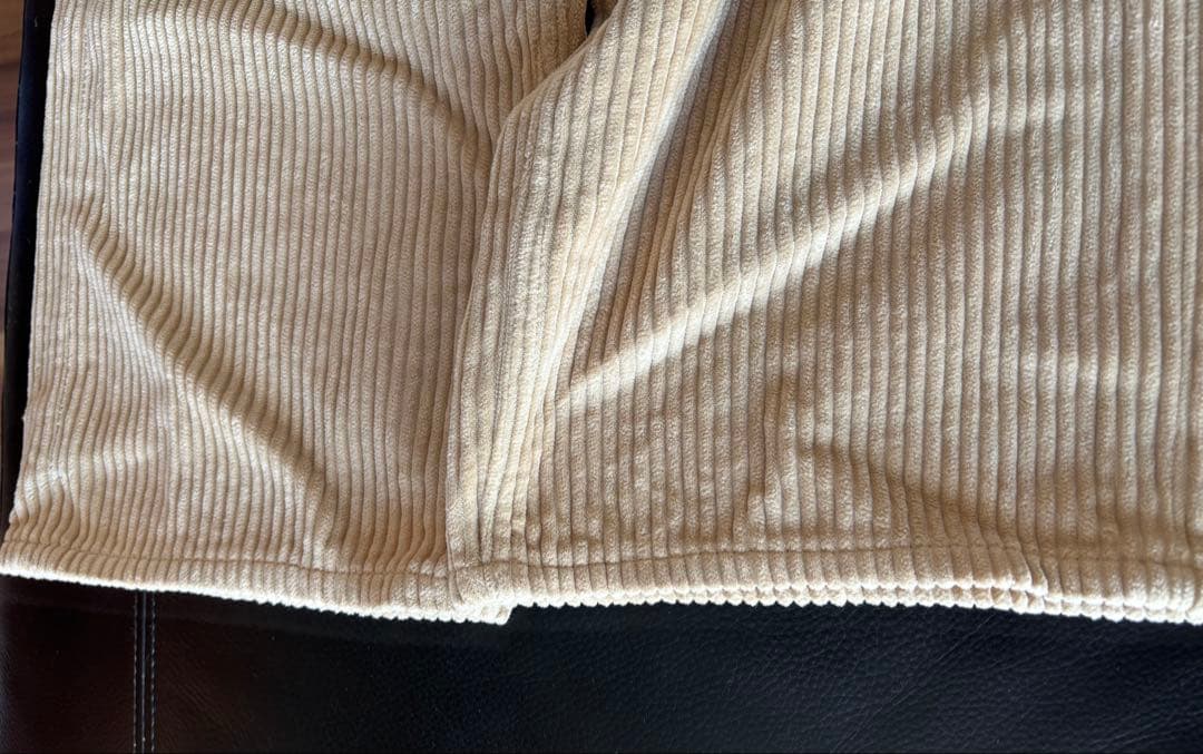 【ほぼ新品】CELINEキティジーンズ コーデュロイ パンツ