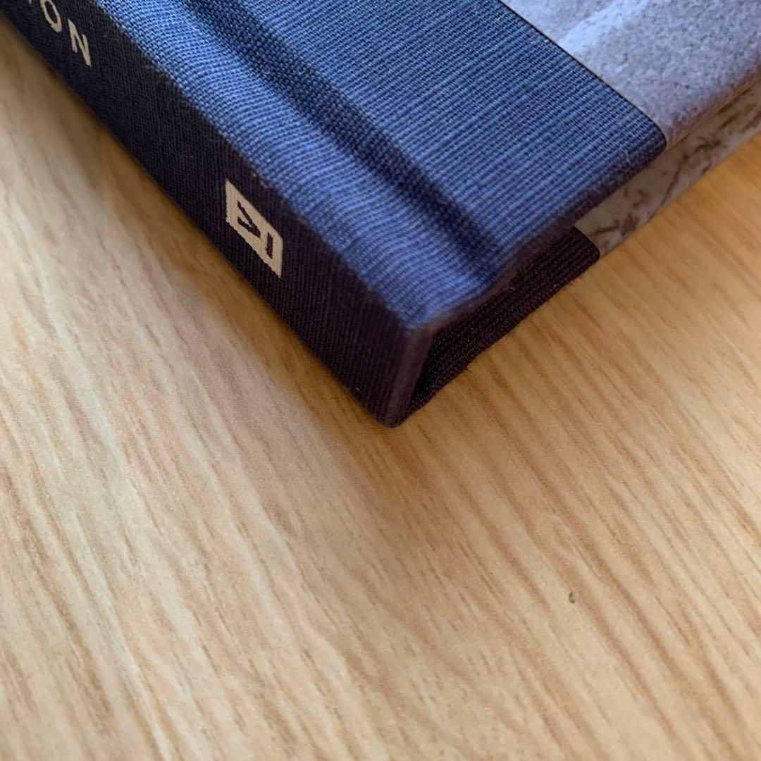  IS WHERE YOU PARK IT バンライフ　写真集