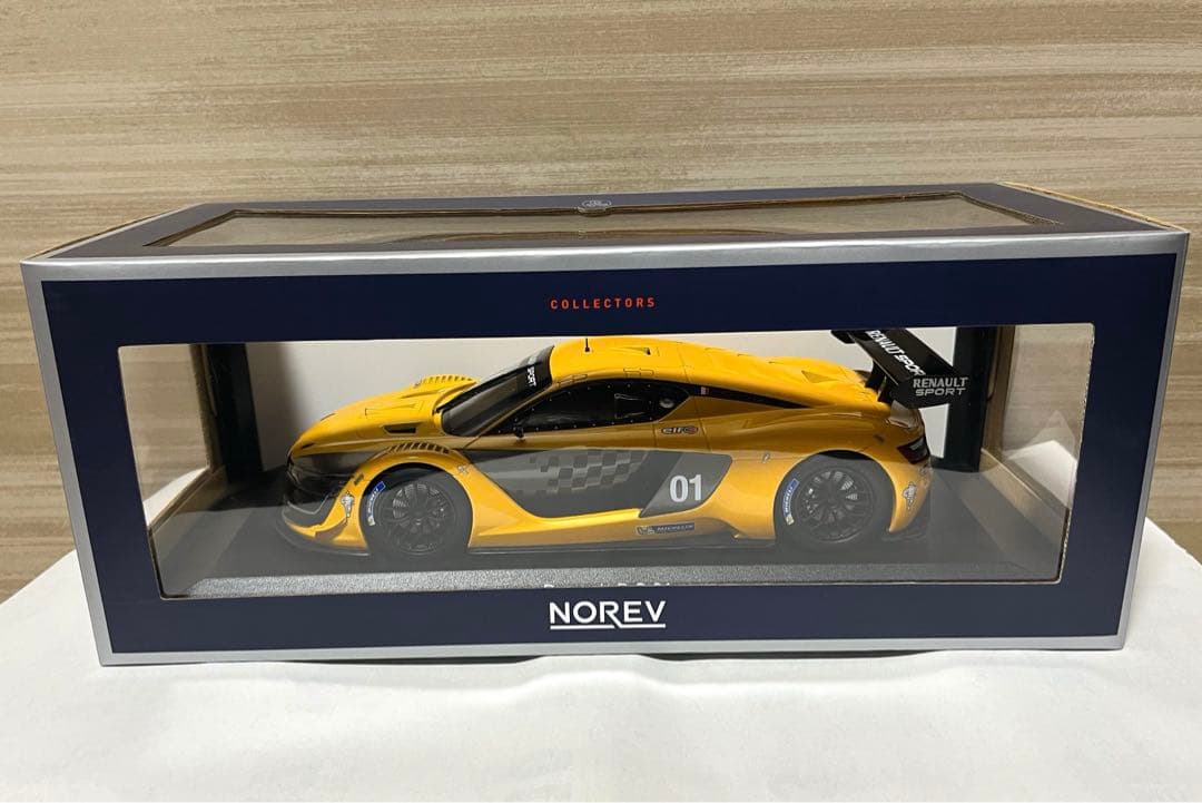 NOREV 1/18 ルノー R.S.01 2015 オフィシャル イエロー