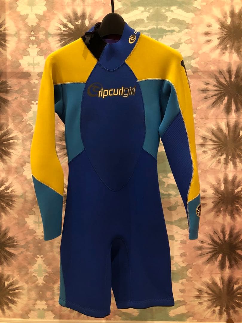 ウエットスーツ　レディース