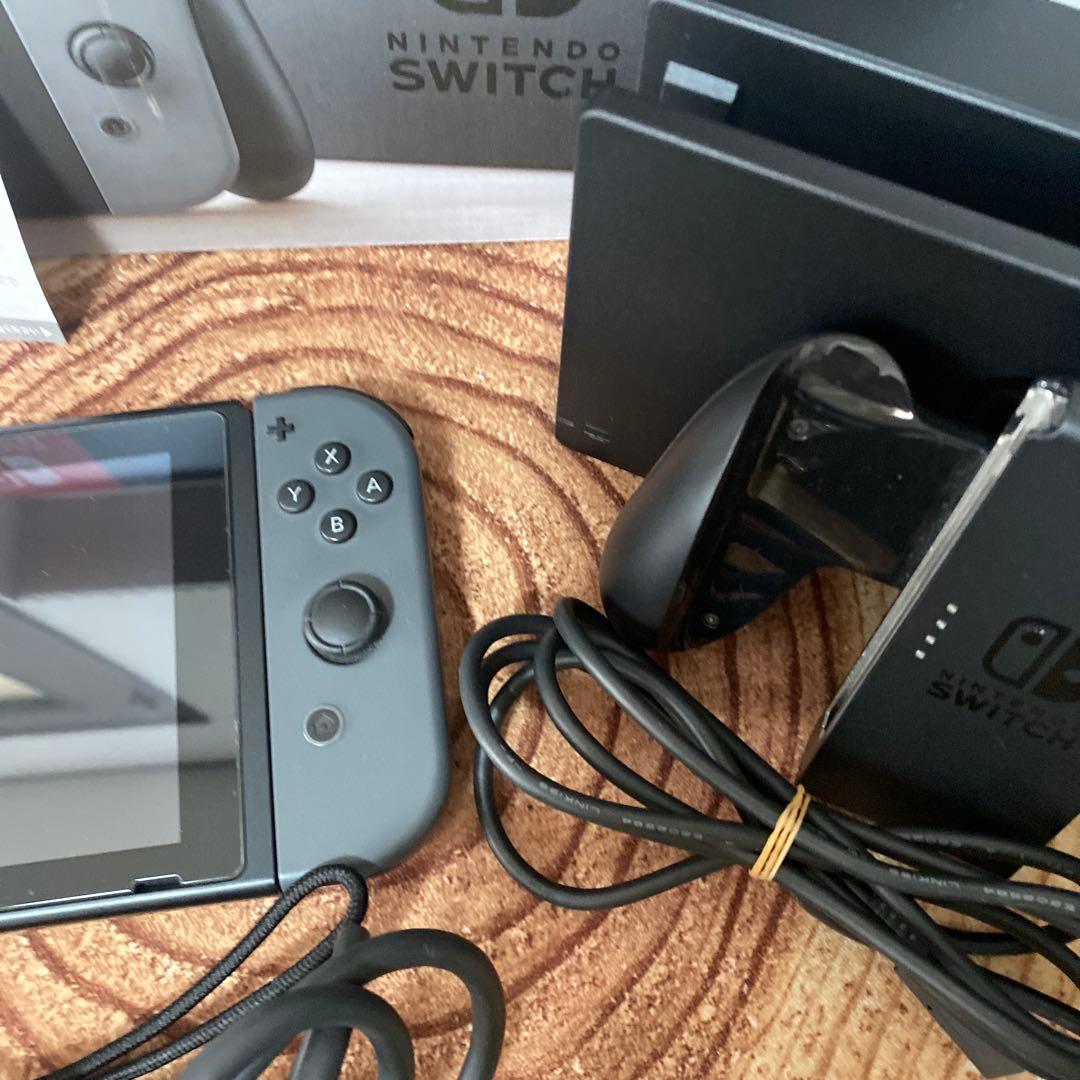 Nintendo Switch ニンテンドースイッチ本体　グレー ③