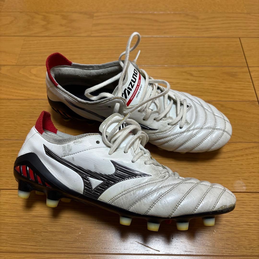 明後日までMizuno Morelia NEO III 　美品　25.5