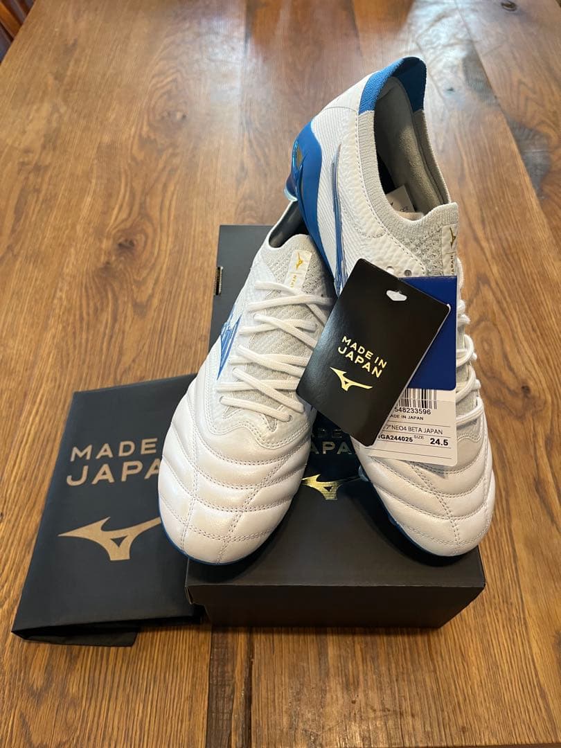 Mizuno モレリアネオ4β 24.5cm 限定色