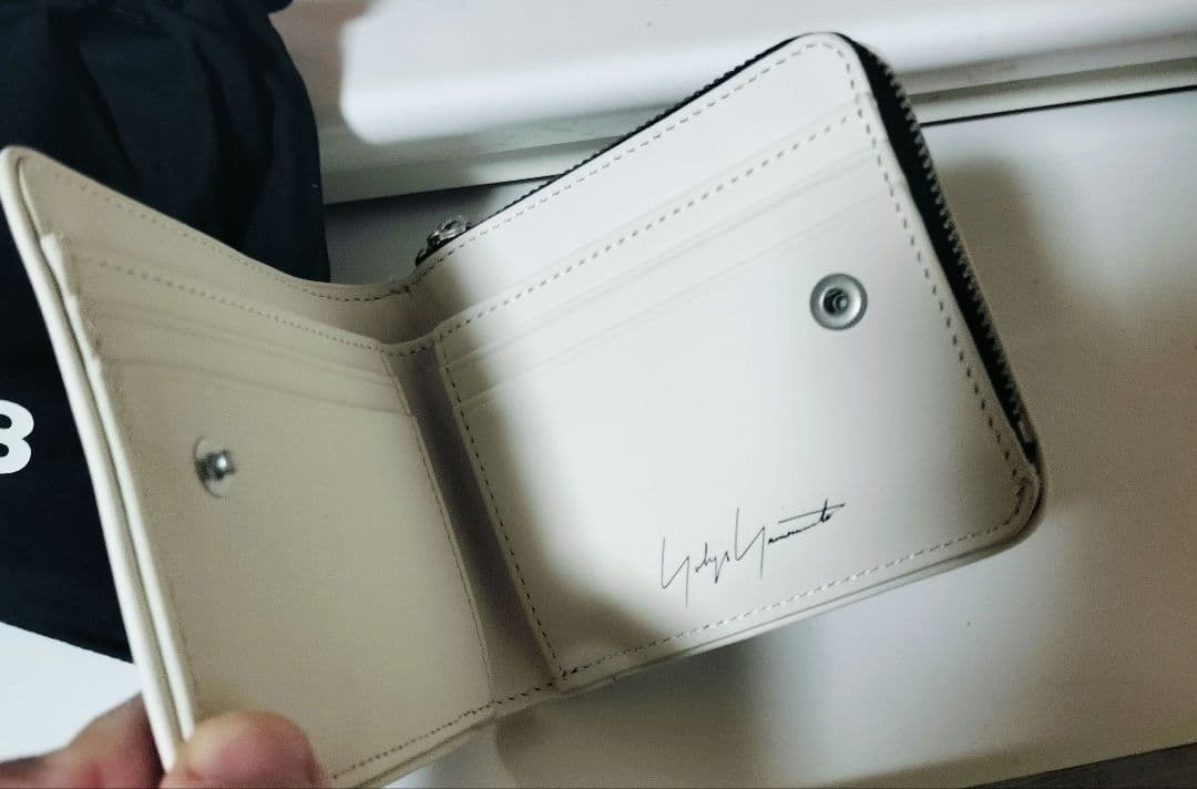 じんそら✨Y3シンプルなお財布