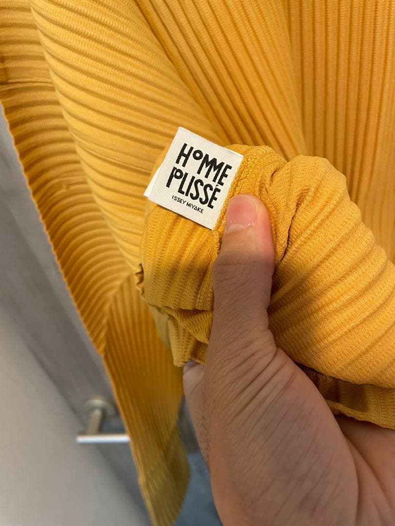 アームホールプリーツカットソー　サイズ3 黄色　オムプリッセイッセイミヤケ