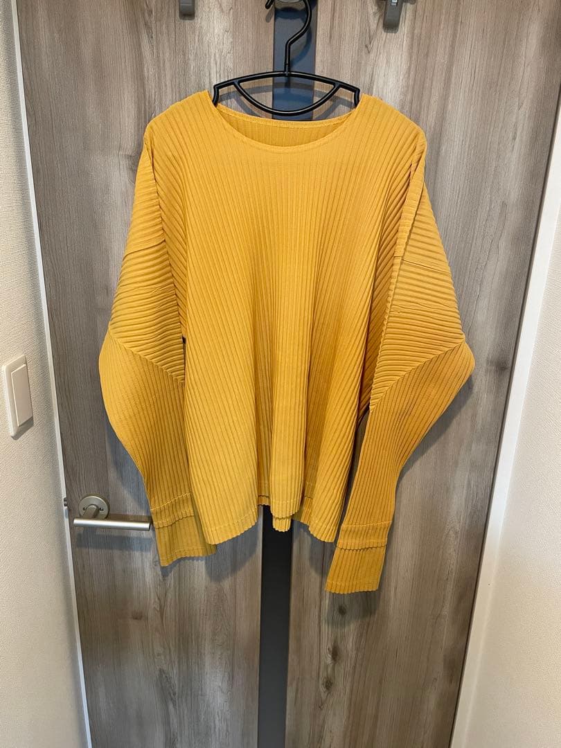 アームホールプリーツカットソー　サイズ3 黄色　オムプリッセイッセイミヤケ