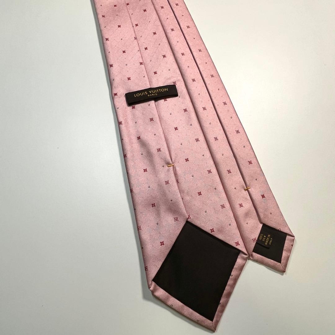 ✨極美品✨LOUIS VUITTON ルイヴィトン　ネクタイ　モノグラムフラワー