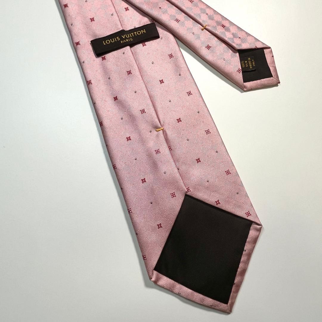✨極美品✨LOUIS VUITTON ルイヴィトン　ネクタイ　モノグラムフラワー