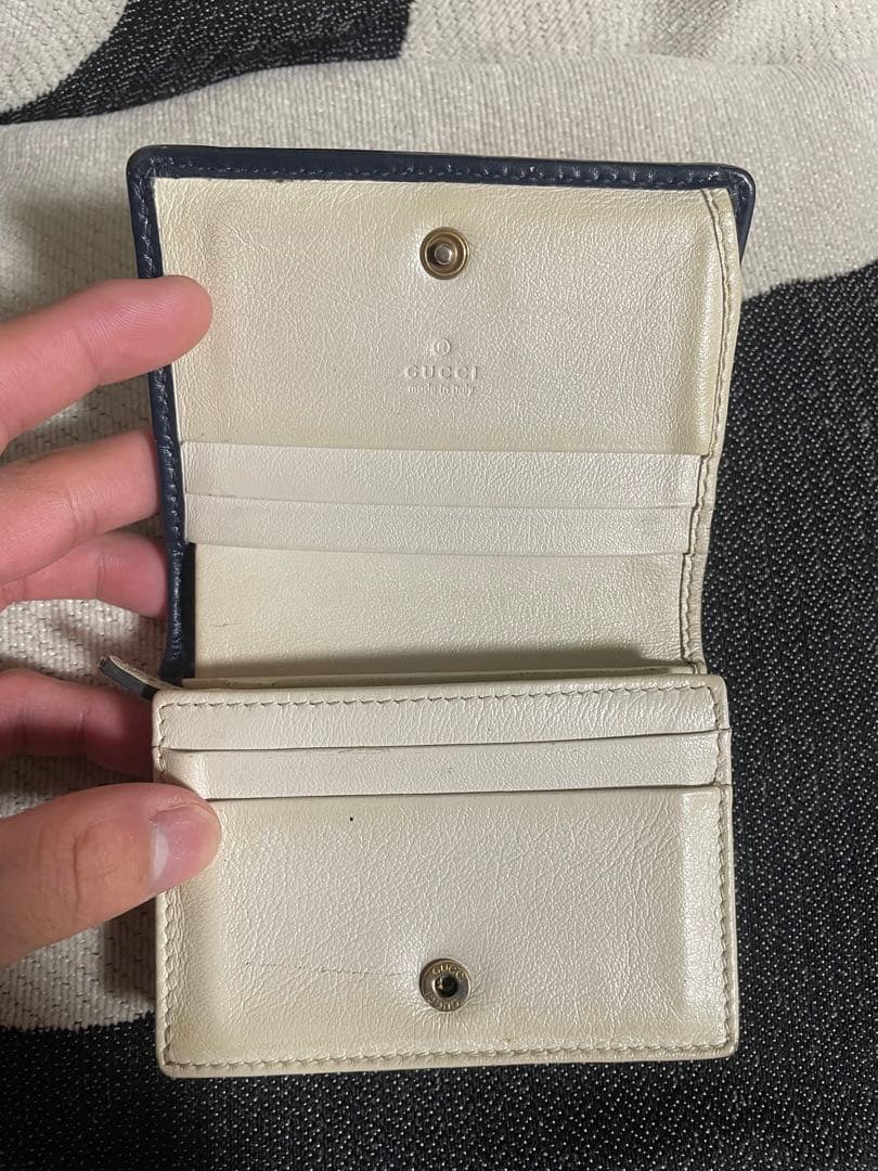 GUCCI 2つ折り財布 ホワイト レザー