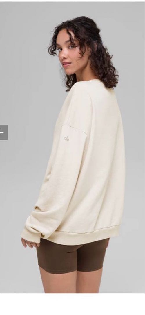alo yoga オーバーサイズスウェット