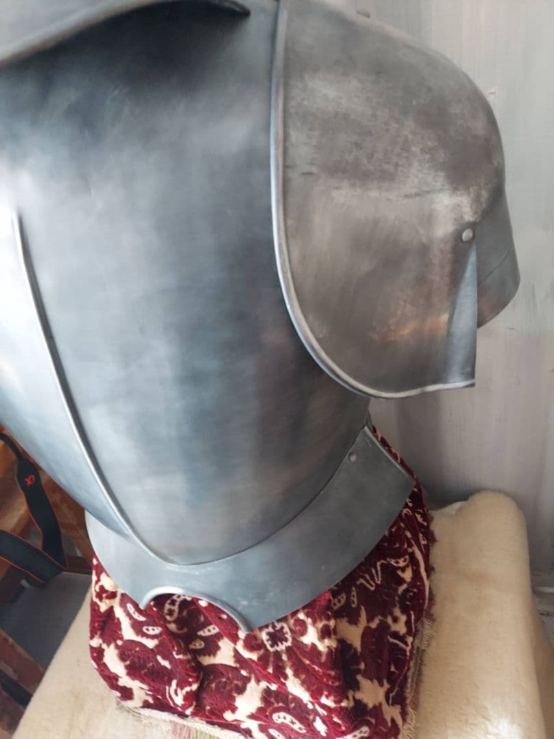 西洋甲冑　甲冑　鎧　プレートアーマー　上半身のみ