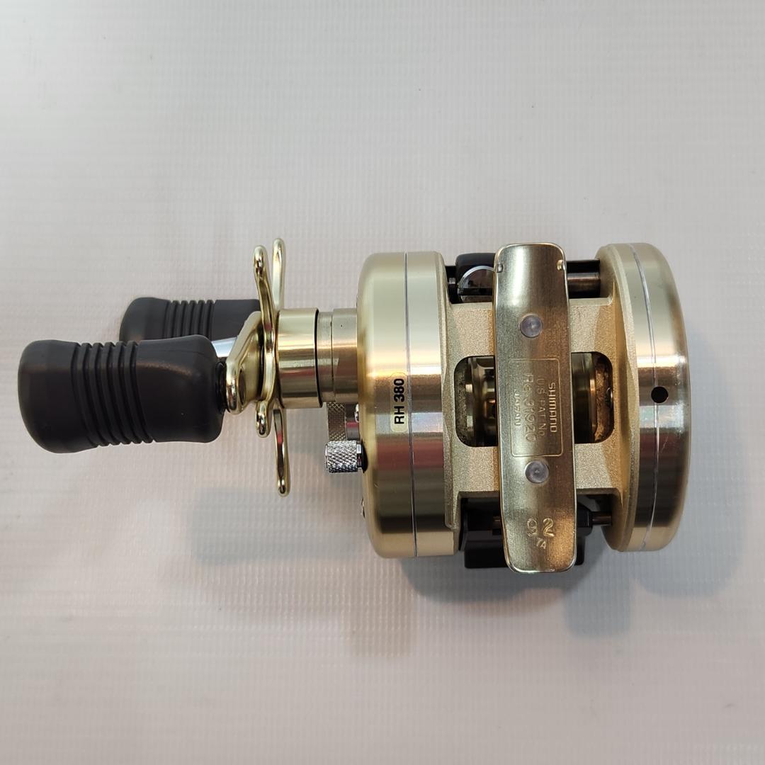 SHIMANO CALCUTTA 200XT ゴールド
