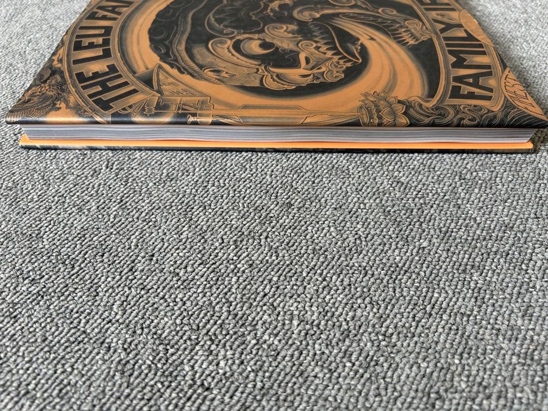 超レア本 The Leu Family's Family Iron