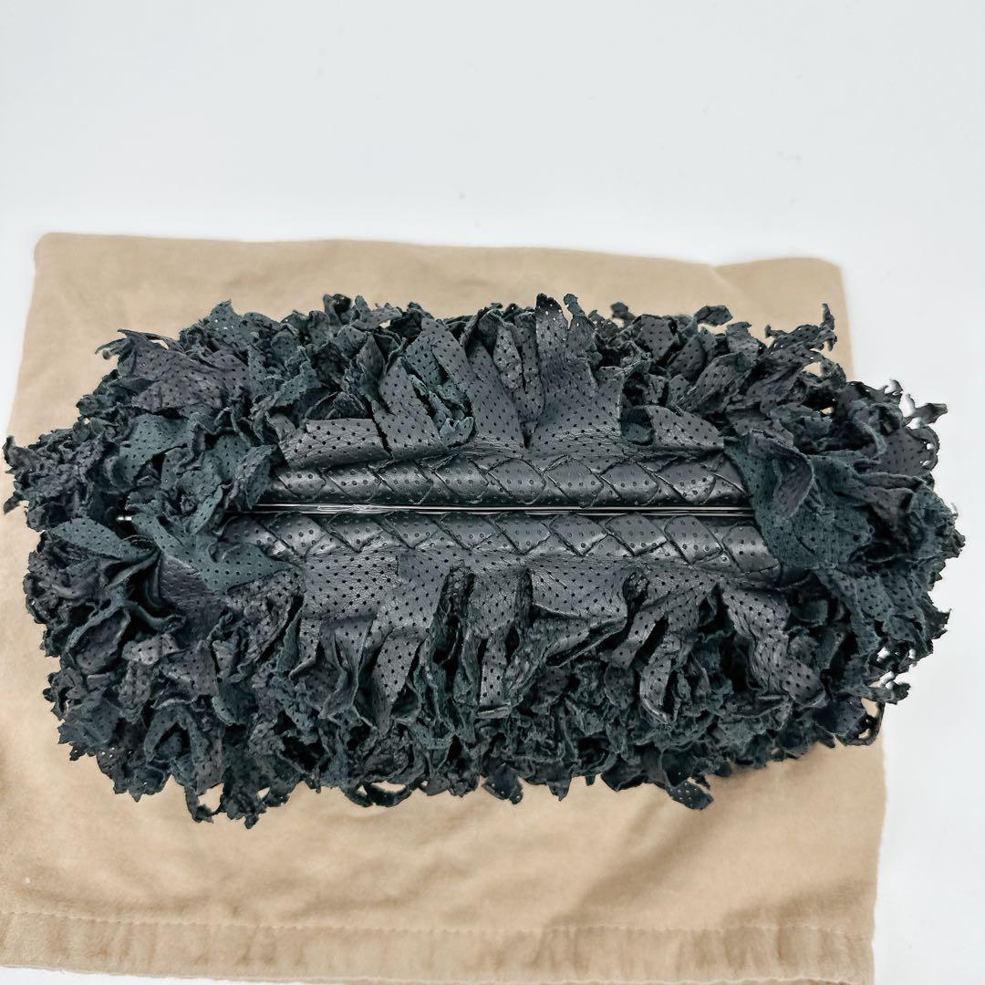 美品　使用感少　ボッテガヴェネタ　パンチング　イントレチャート　クラッチバッグ