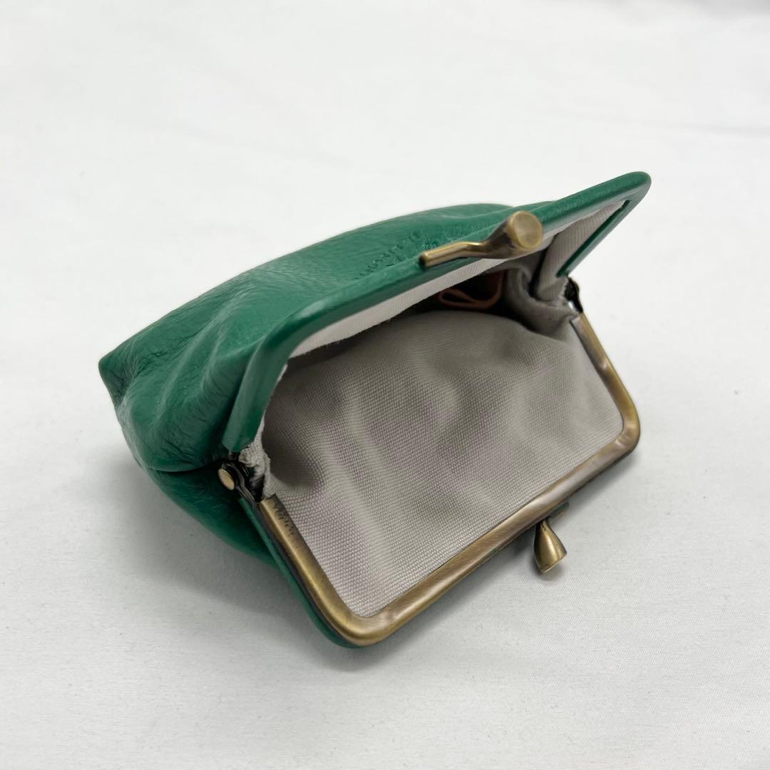 【新品未使用】イルビゾンテ がま口 ケース ☆エメラルド（グリーン）☆