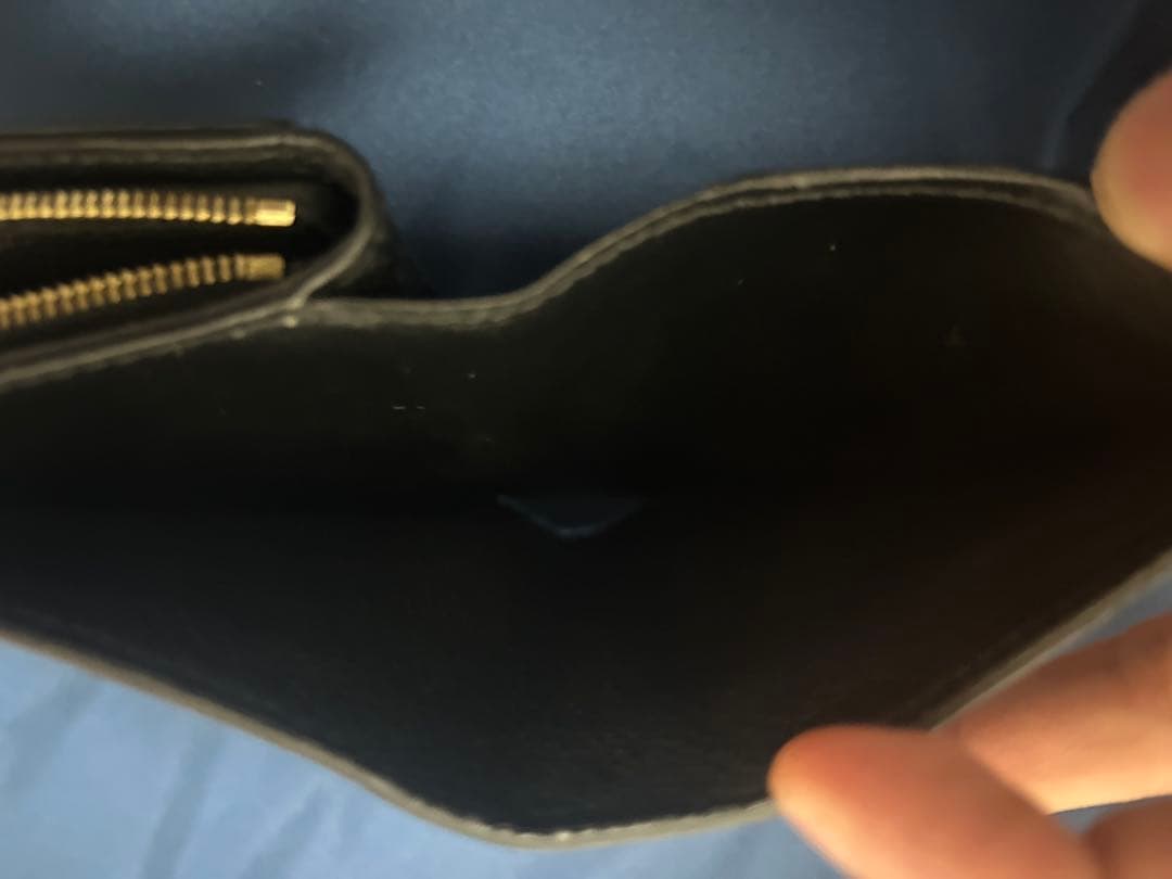 LOUIS VUITTON ブラック レザー 財布