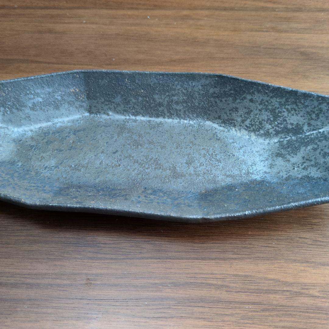 安福由美子さん　皿　中　2枚