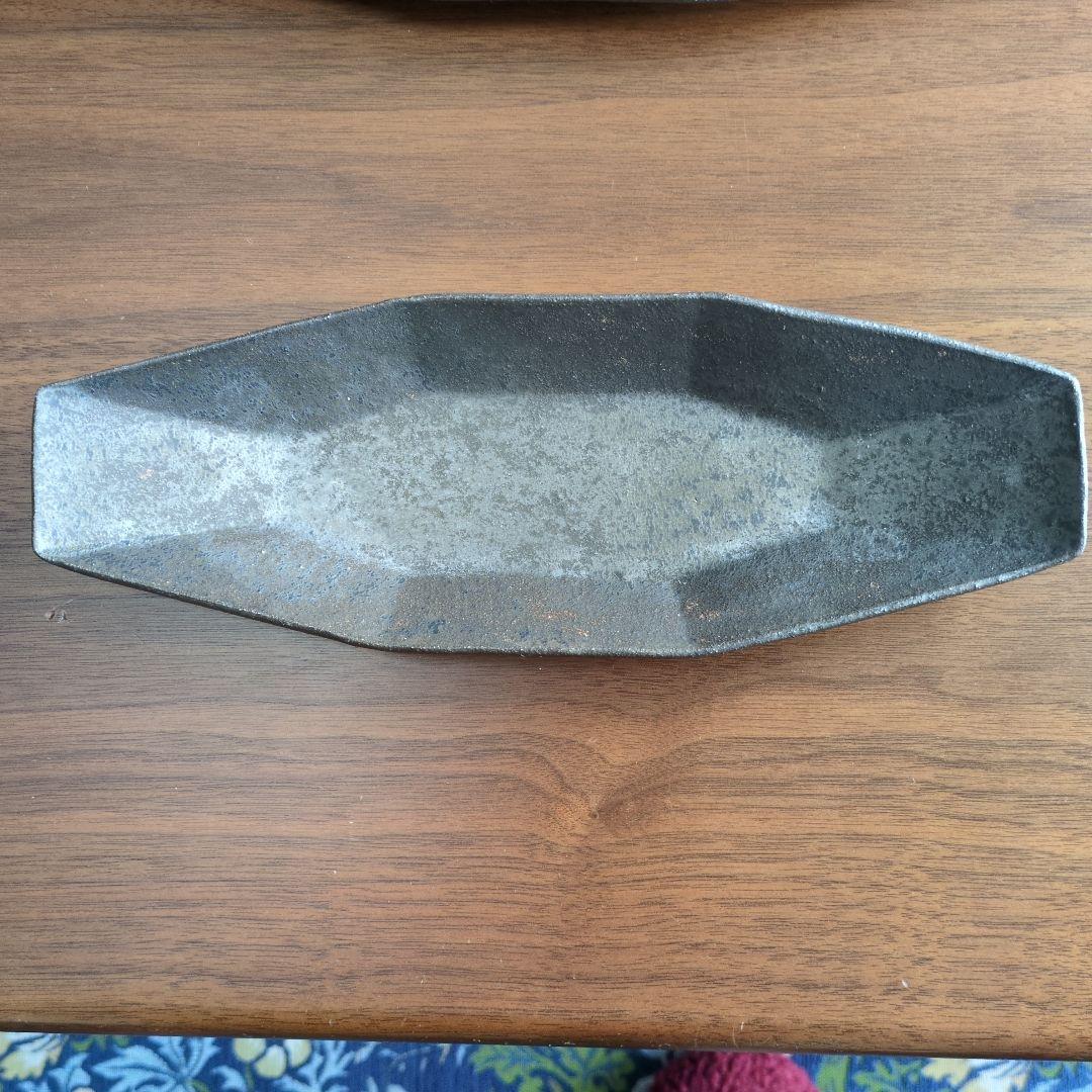 安福由美子さん　皿　中　2枚