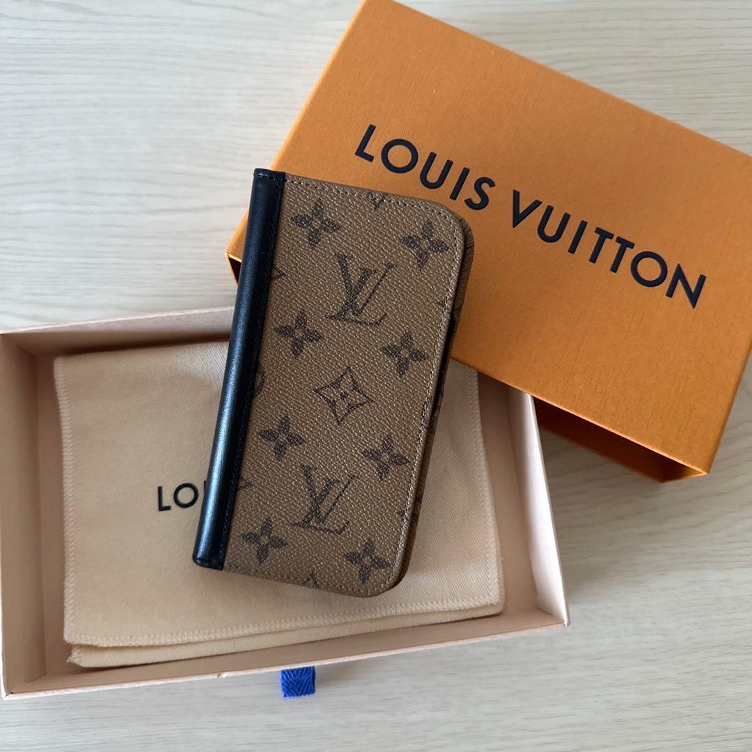 LOUIS VUITTON 手帳型iPhoneケース