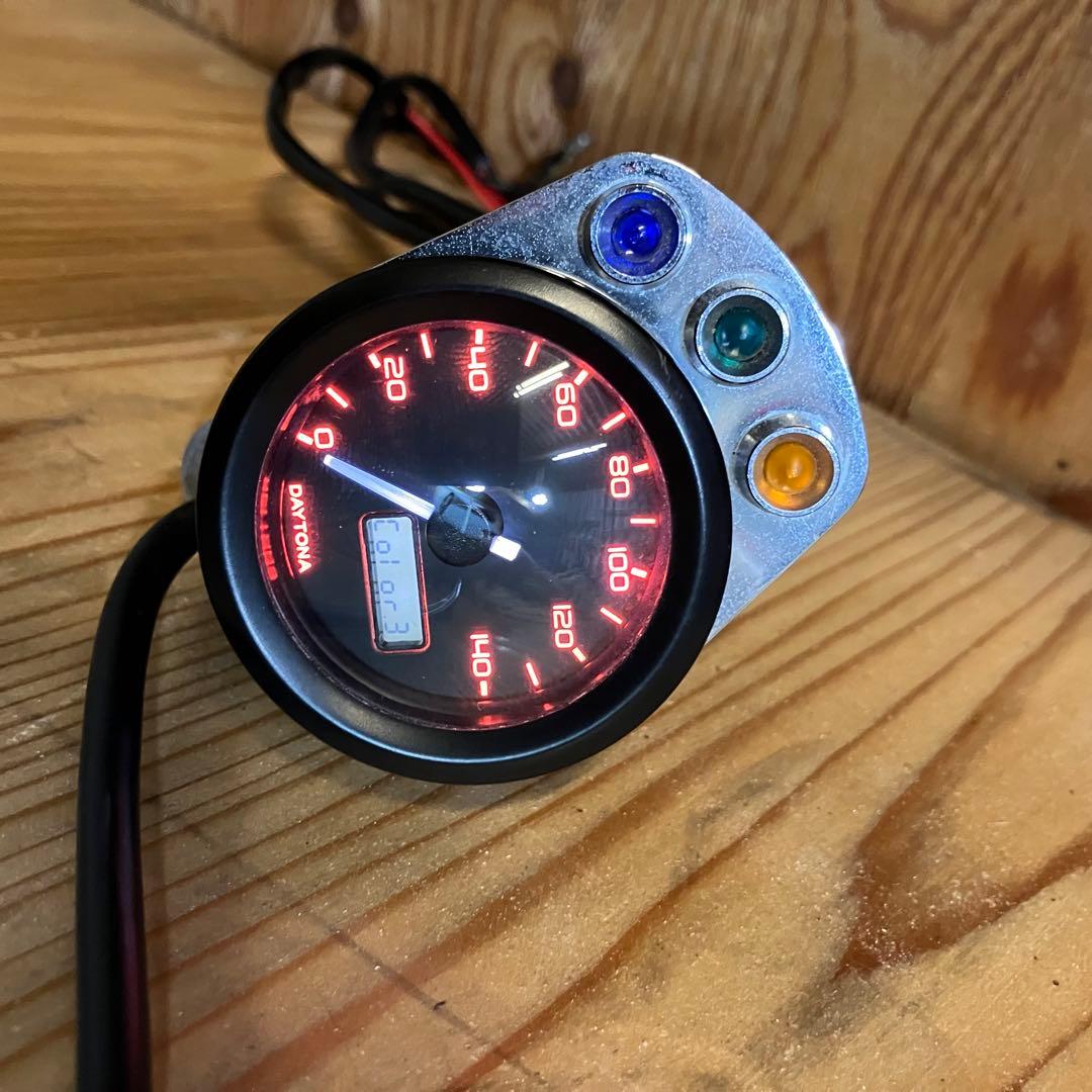 デジタルメーター デイトナ　ベローナ　48φ 電気式