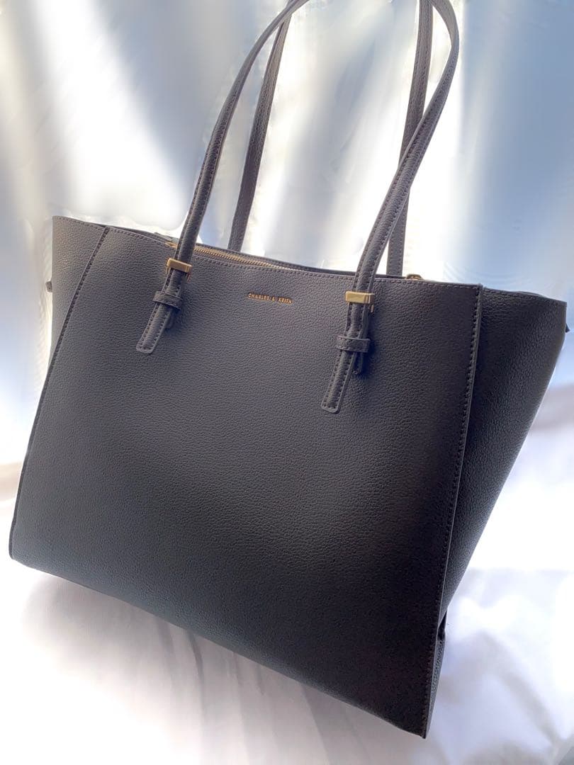 CHARLES & KEITH クラシックダブルハンドル トートバッグ　ブラウン