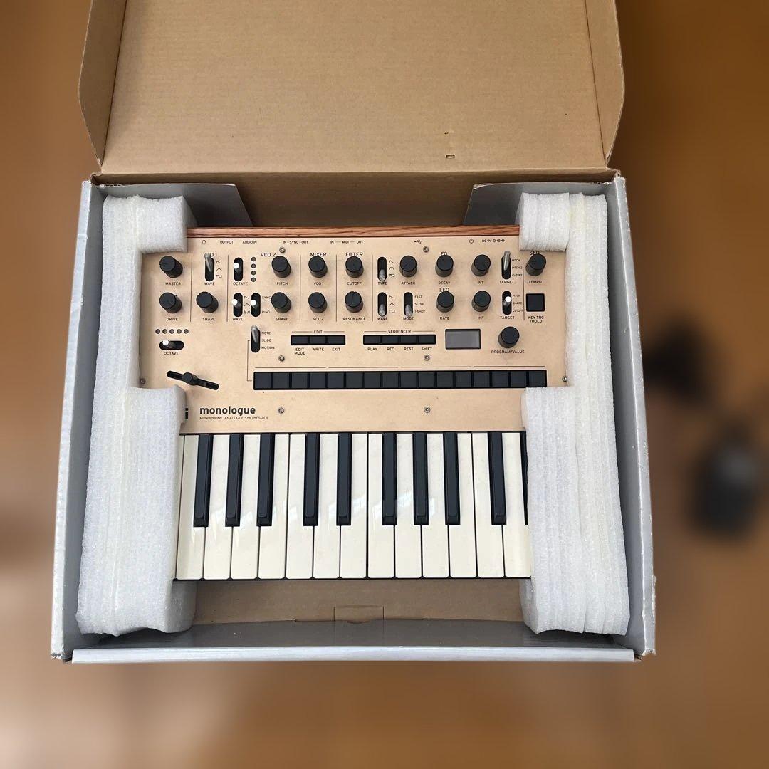 KORG monologue アナログシンセサイザー ゴールド