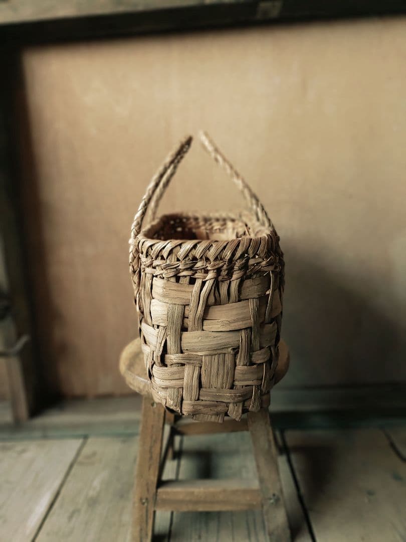 ワ*い様 信州安曇野の山葡萄かごバック。里山手仕事。