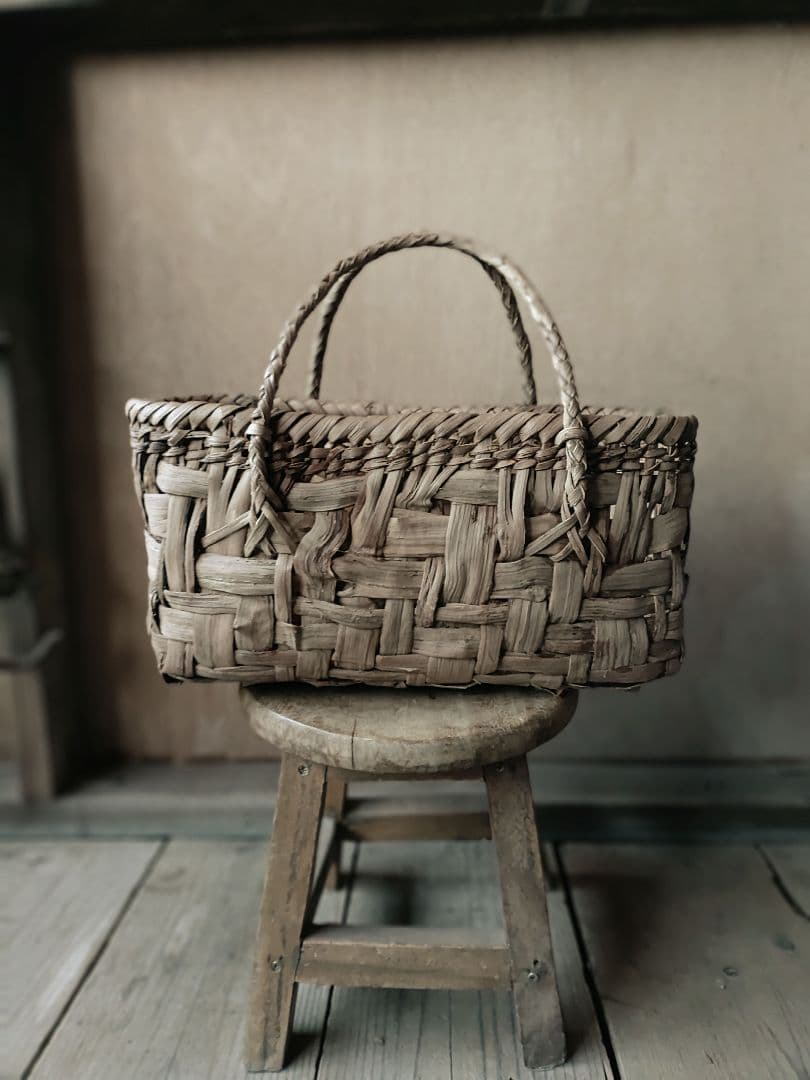 ワ*い様 信州安曇野の山葡萄かごバック。里山手仕事。