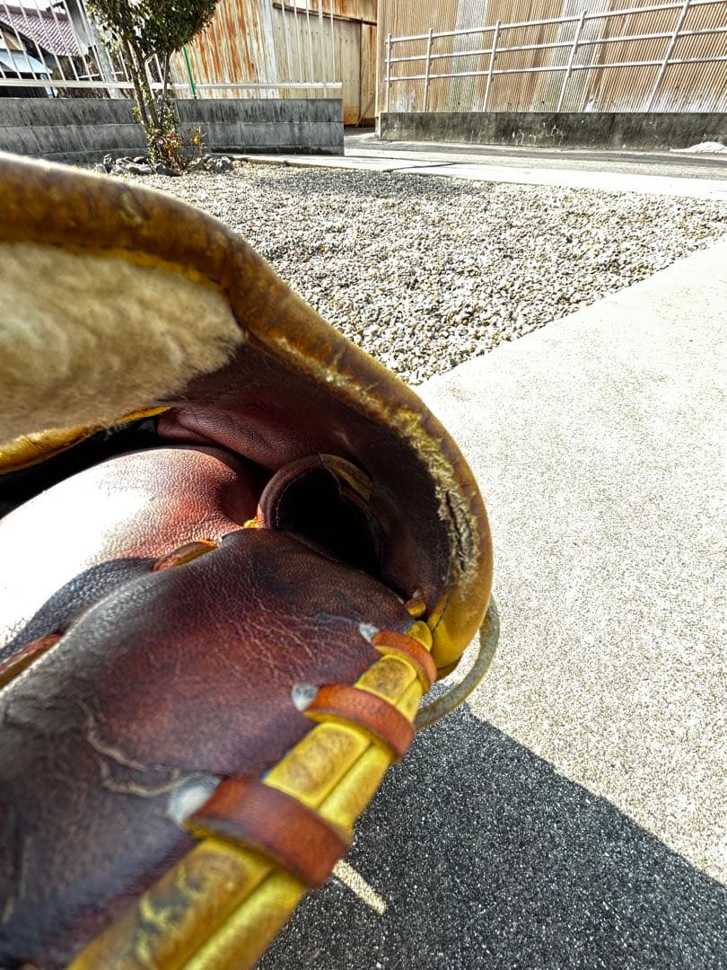 Wilson 硬式グローブ イエロー