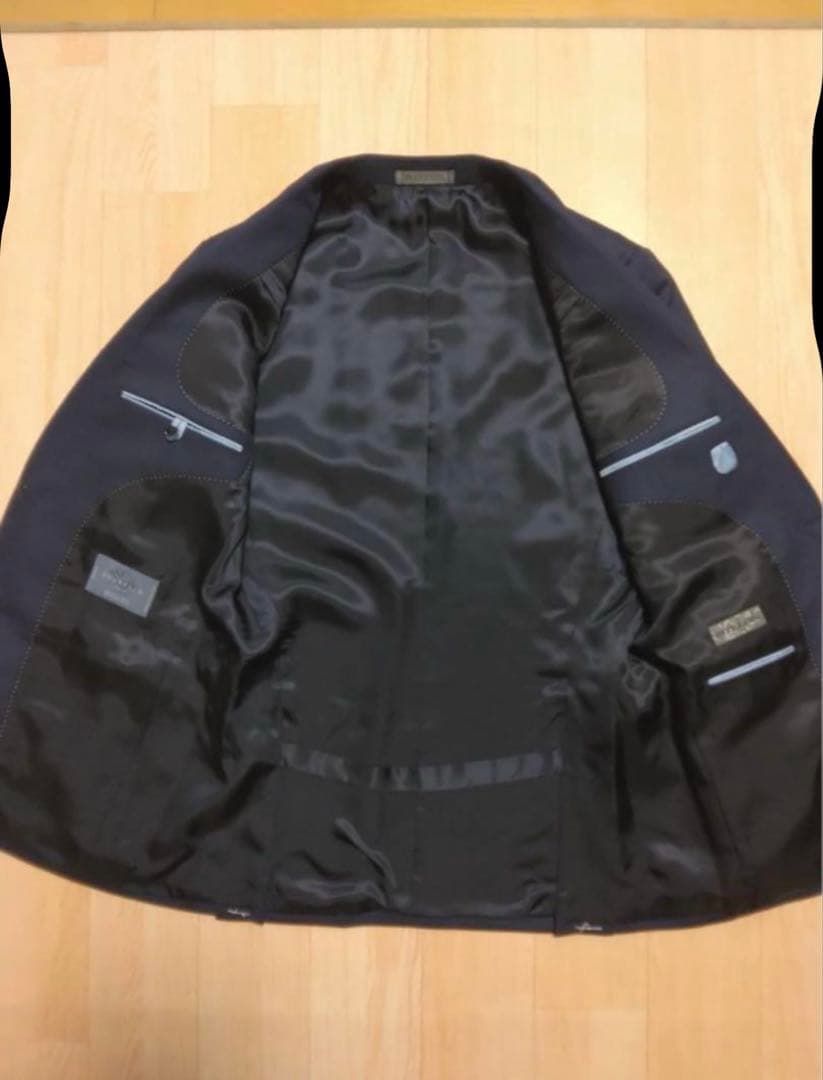 スーツ【GUABELLO】【戸賀 敬　YA6 7万円