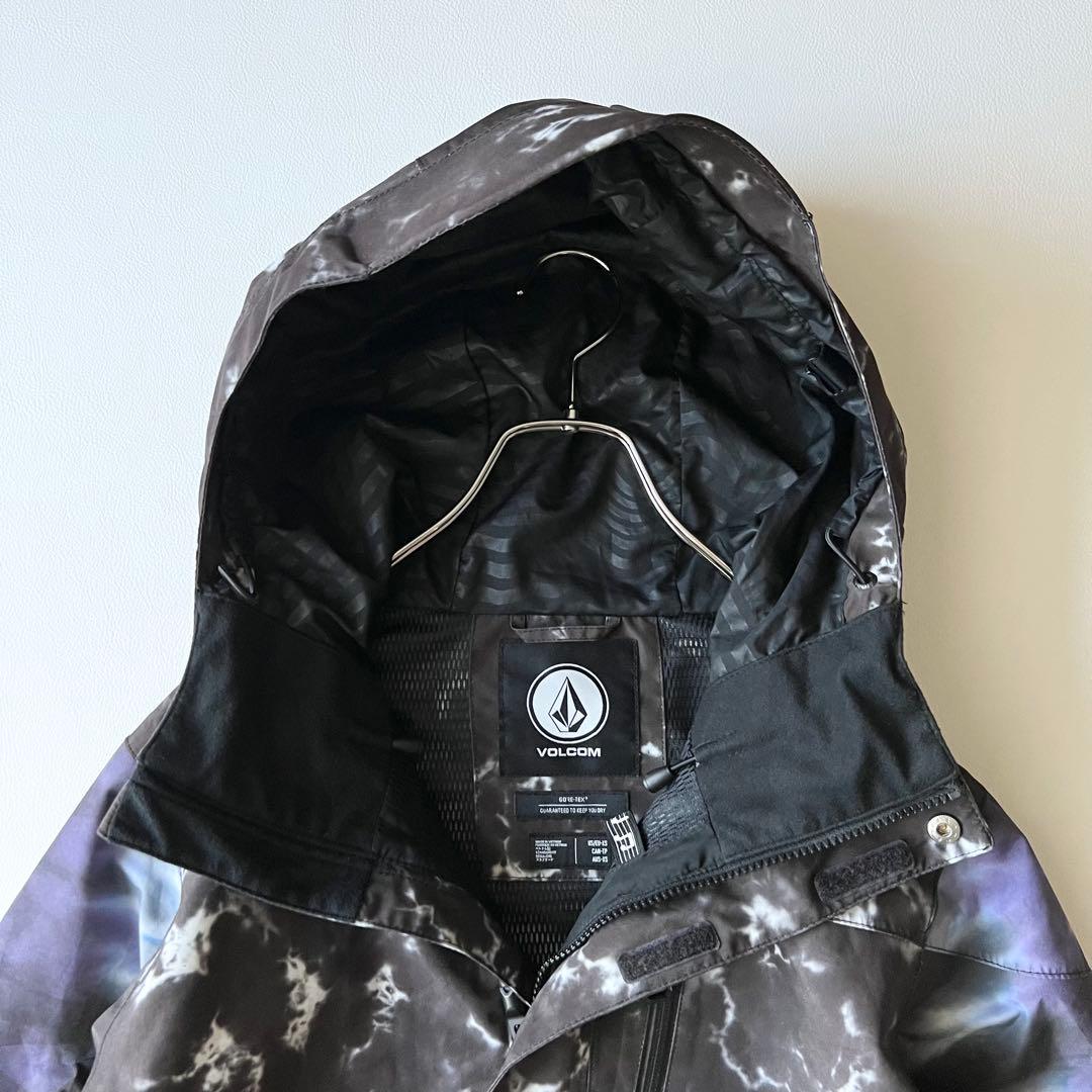 3282 ボルコム　ジャケット ゴアテックス 総柄　黒　青　XS