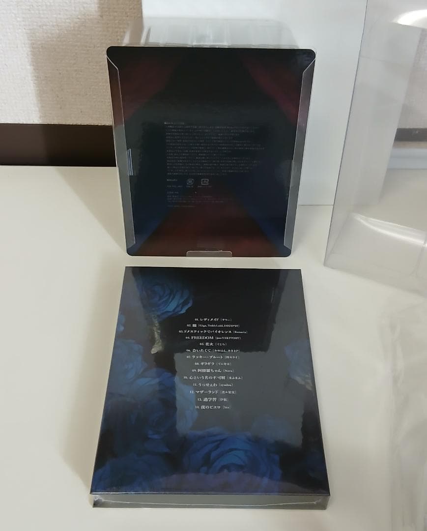 ado 狂言　フィギュア＆書籍盤