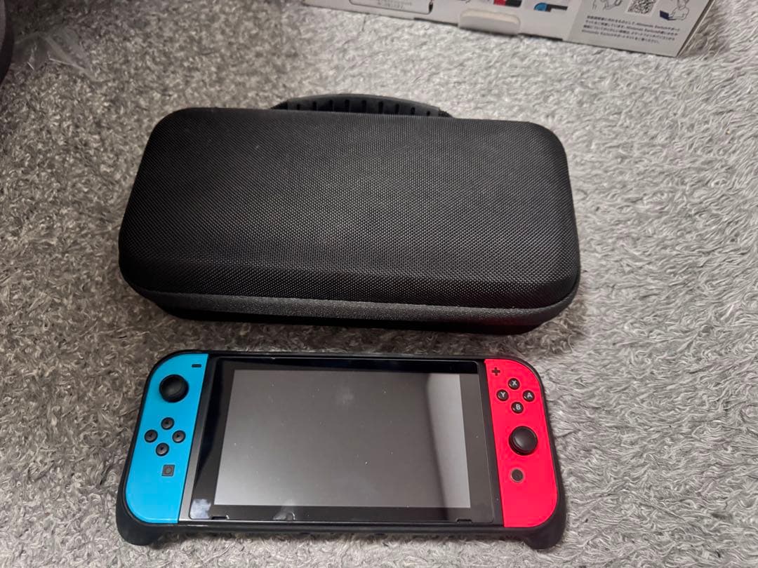 初期型Switch+Joy-Conセット+プロコン黒+公式ケース+本体グリップ