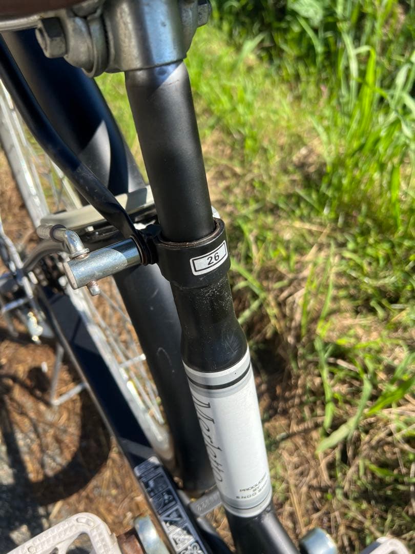 名古屋市内お届け無料26インチシティサイクル 黒 前カゴ付き