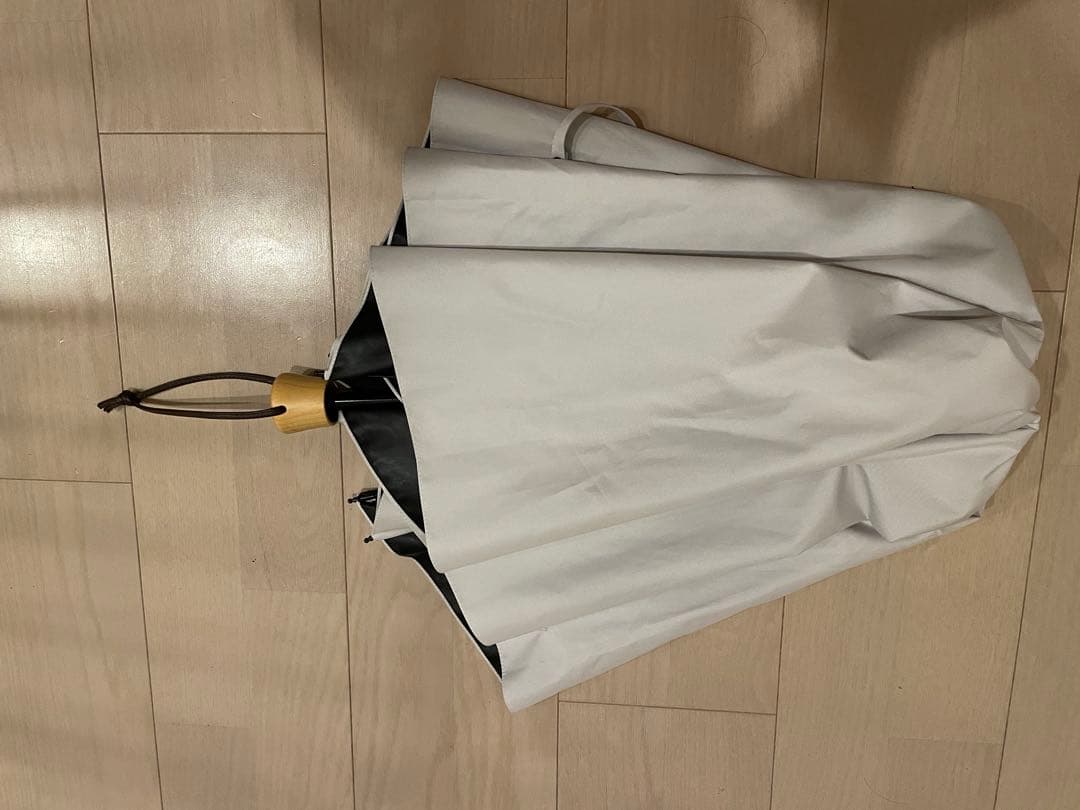 【しずくさま専用】サンバリア100 3段折りたたみ日傘moku　グレー