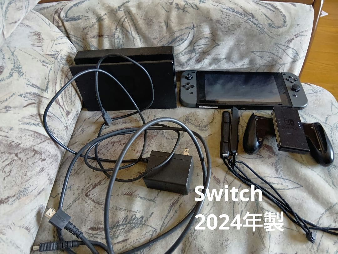 Nintendo Switch 本体 グレー　2024年製