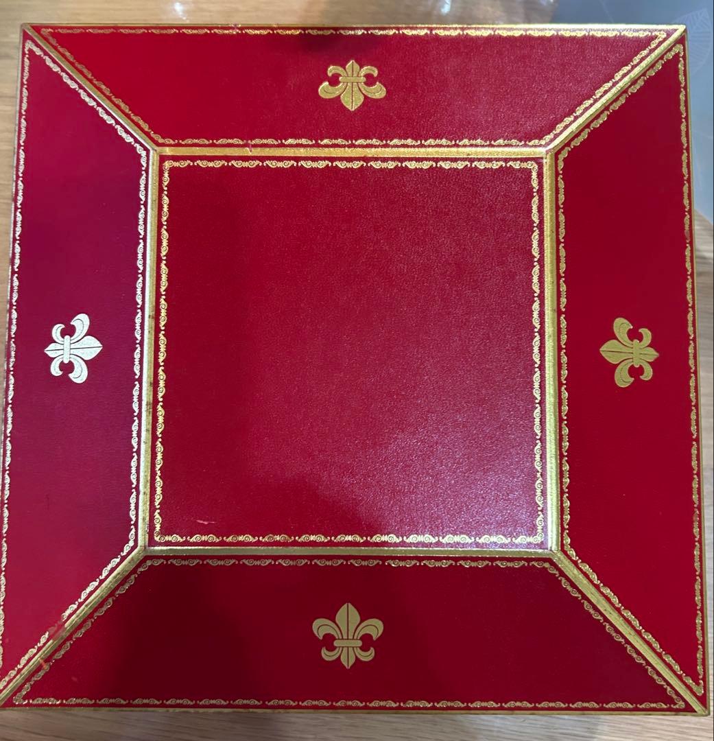 未開栓　レミーマルタン ルイ13世 金キャップ 700ml バカラクリスタル