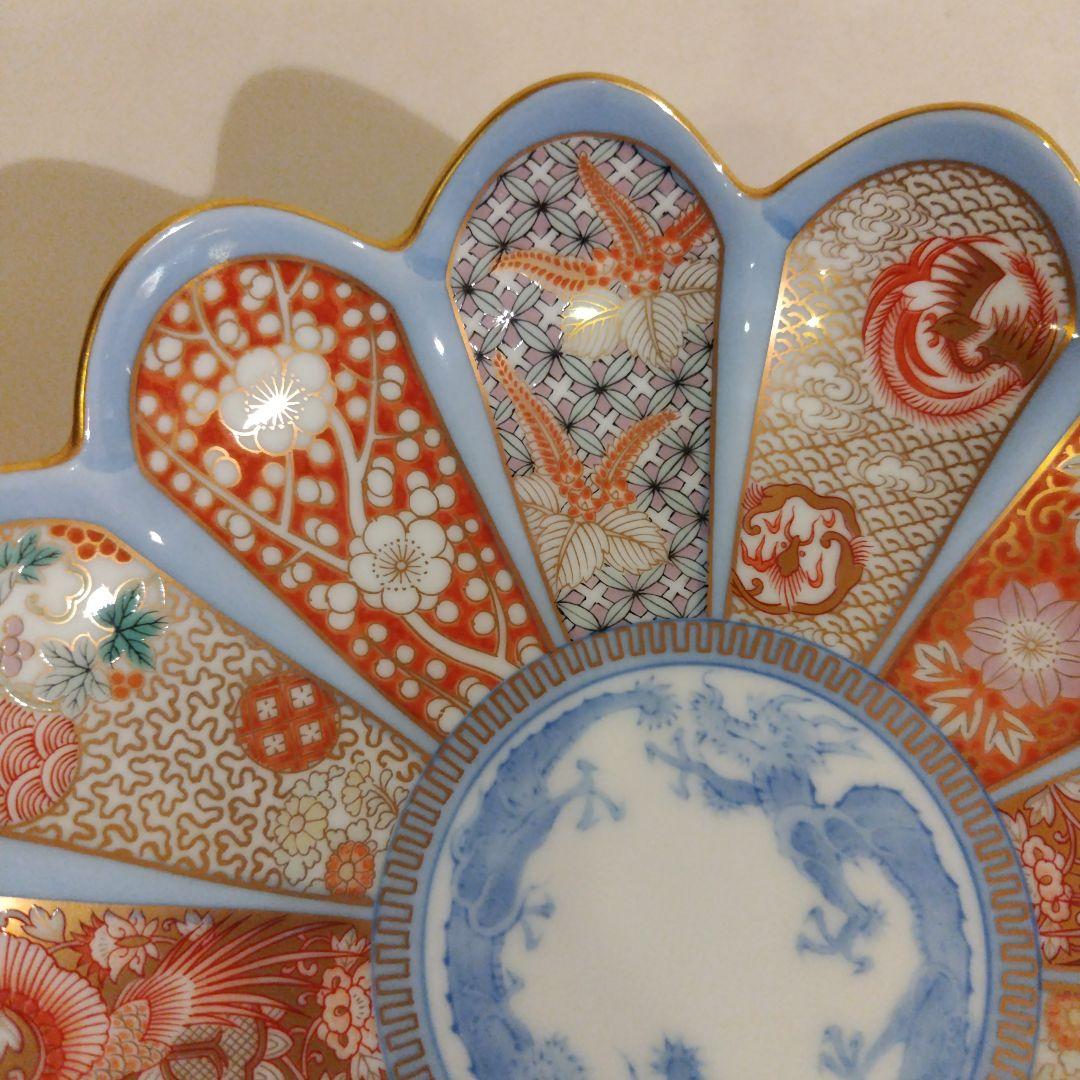 深川製磁　染錦金彩鳳凰 菊割中皿