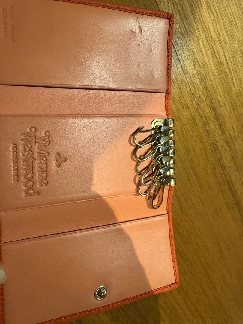 Vivienne Westwood オレンジ レザー キーケース