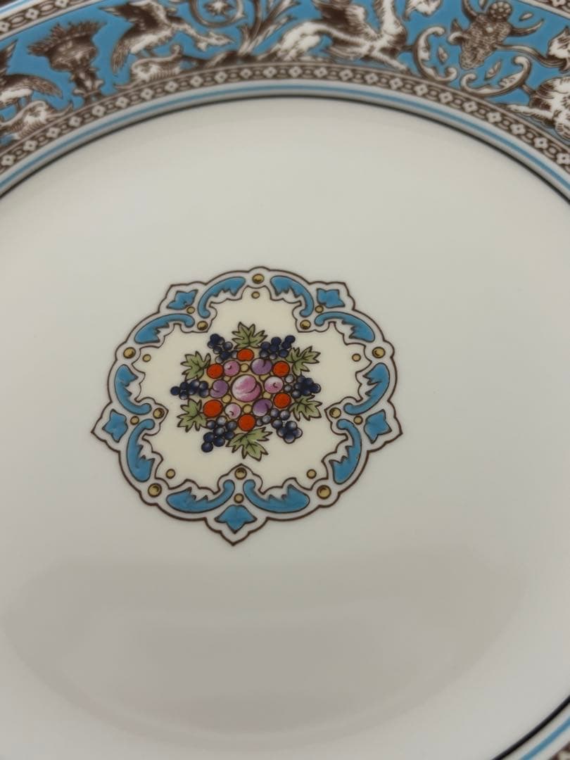 ウェッジウッド フロレンティーン ターコイズ プレート 20.5cm 黒壷 2枚