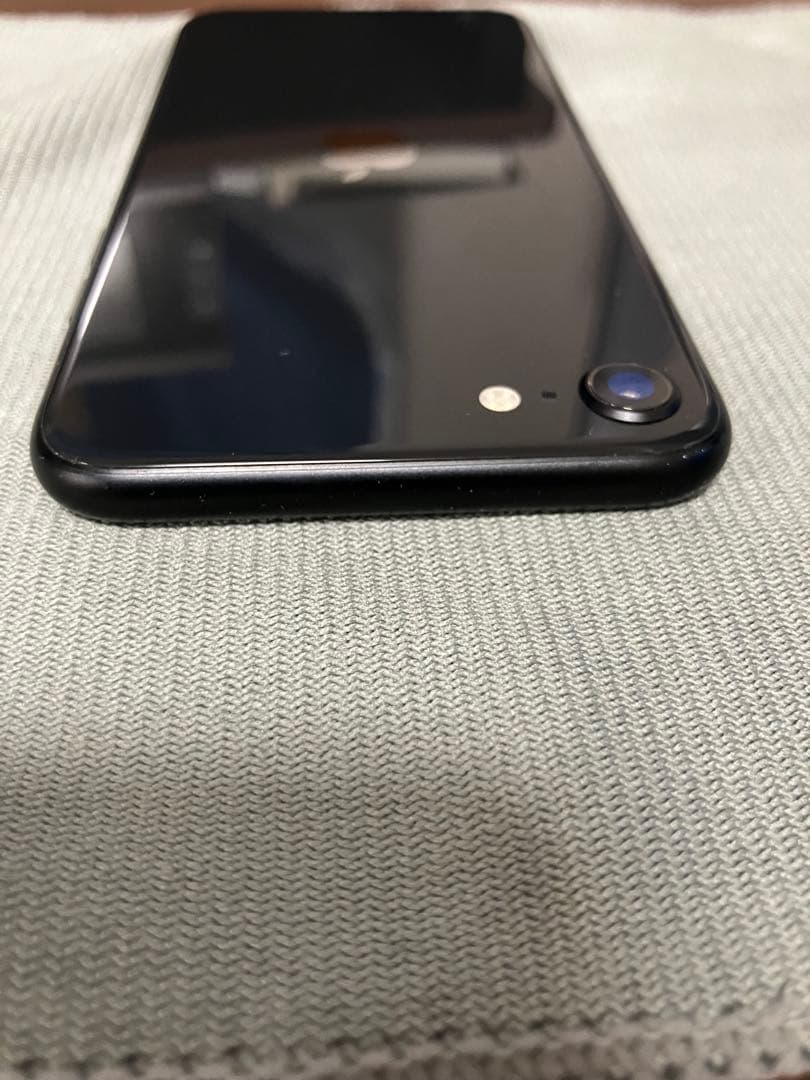 iPhone SE (第二世代) ブラック 256GB SIMフリー