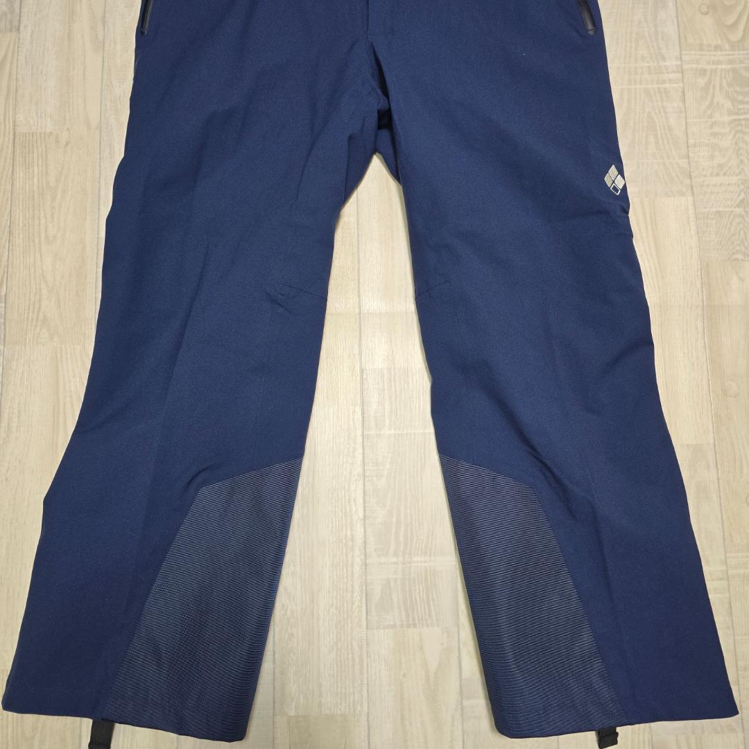 #モンベル　新品未使用1月購入　ドライテックインシュレーテッドビブ 　XL-S