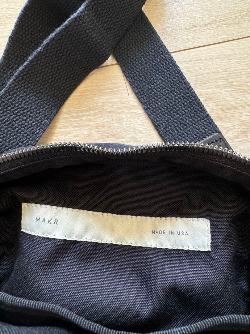 makr carry goods ショルダーバッグ　ブラック　定価約5万円